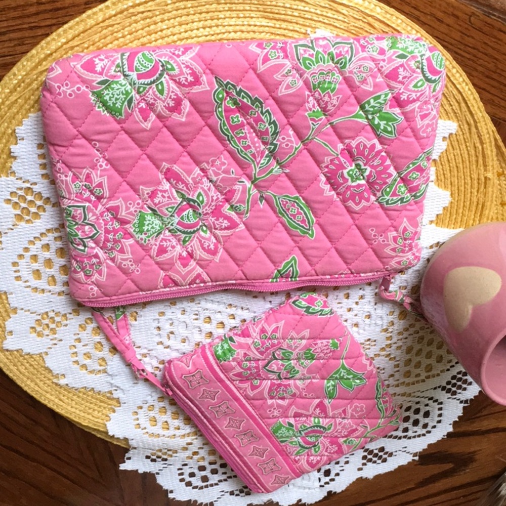 Tanya Lee bundle of two pink & green cosmetic bag/chain purse.